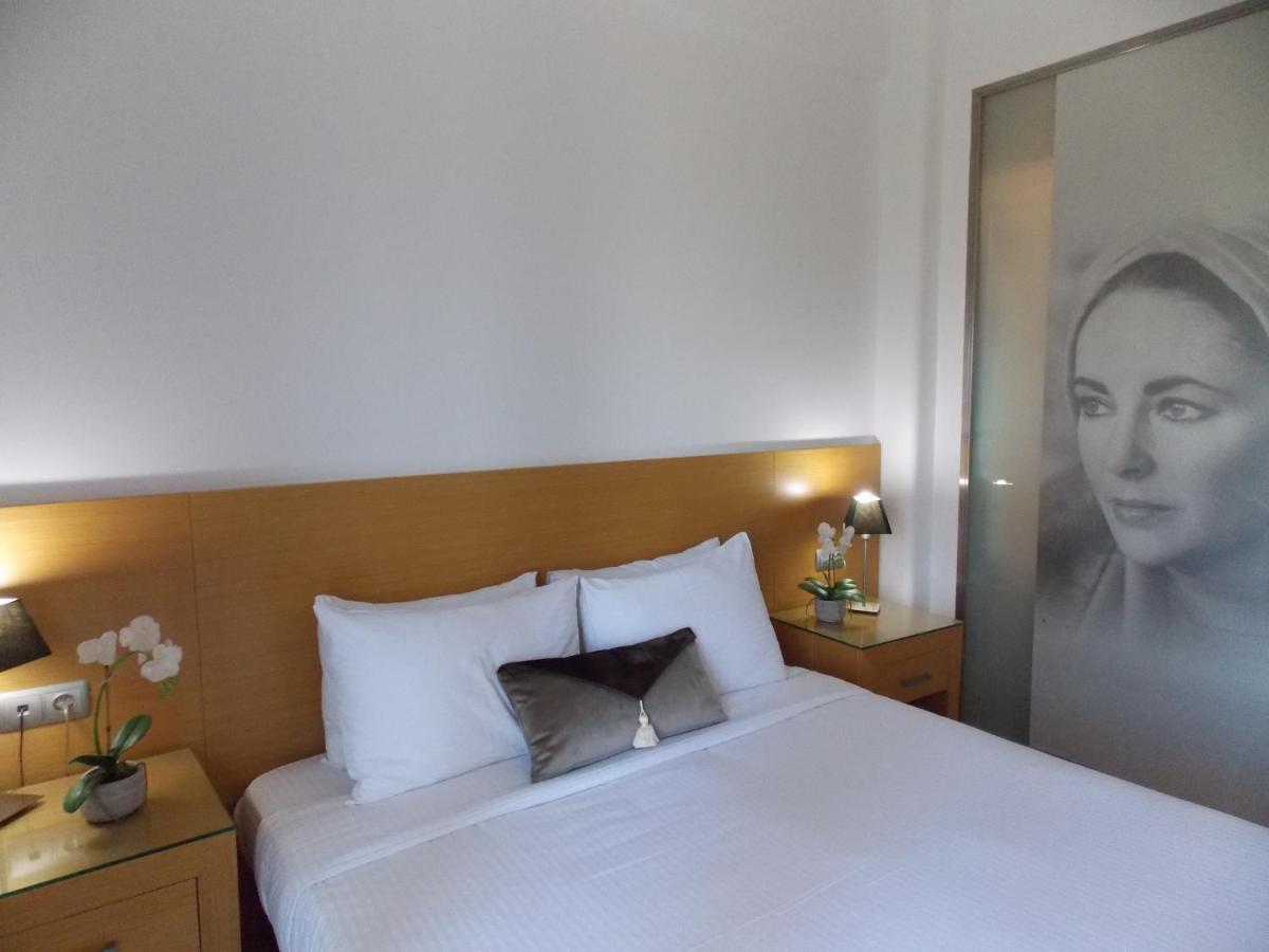 Hotel Alexandros Aghíalosz Kültér fotó