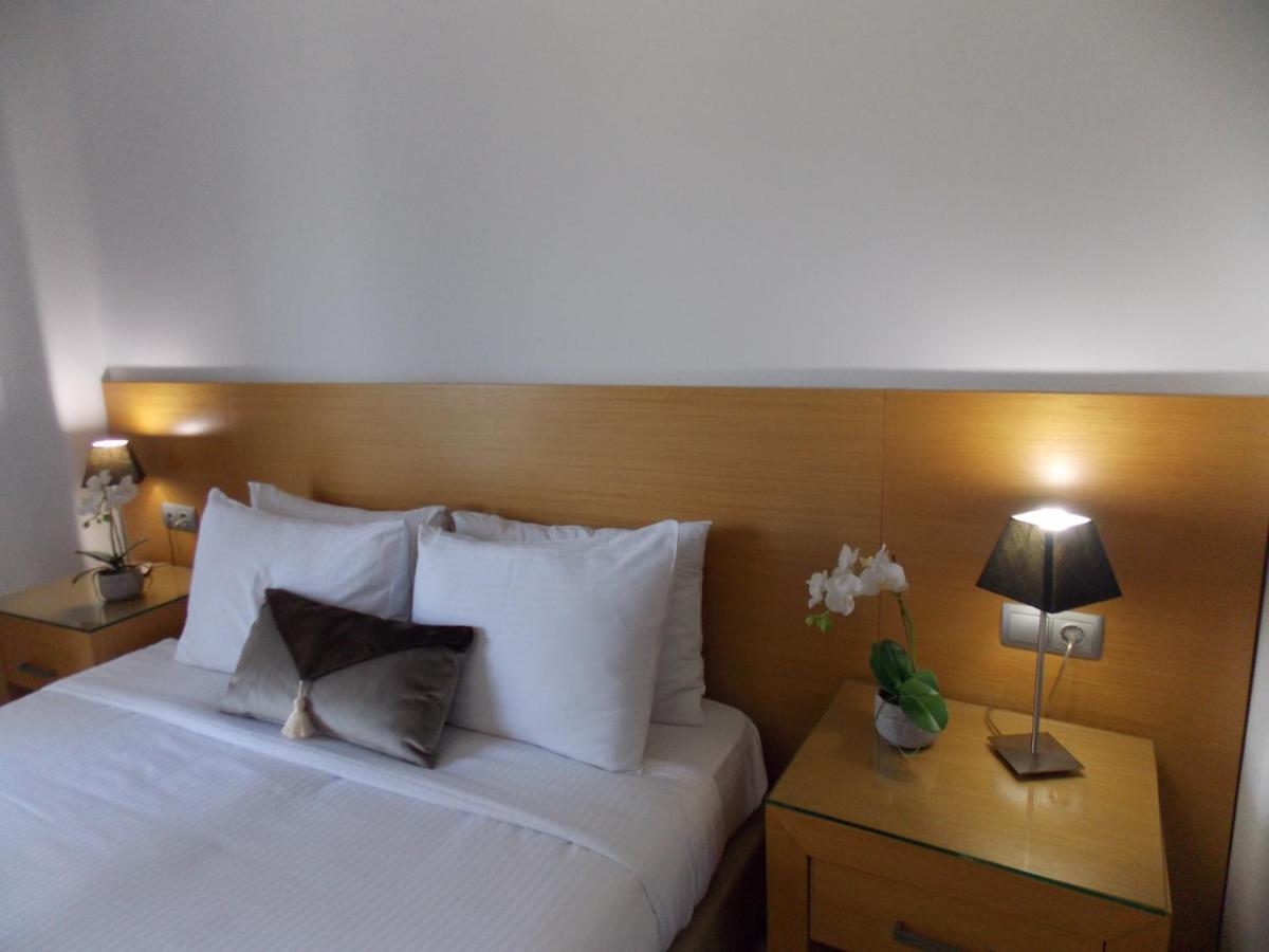 Hotel Alexandros Aghíalosz Kültér fotó